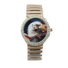 Montre bracelet ornée de strass