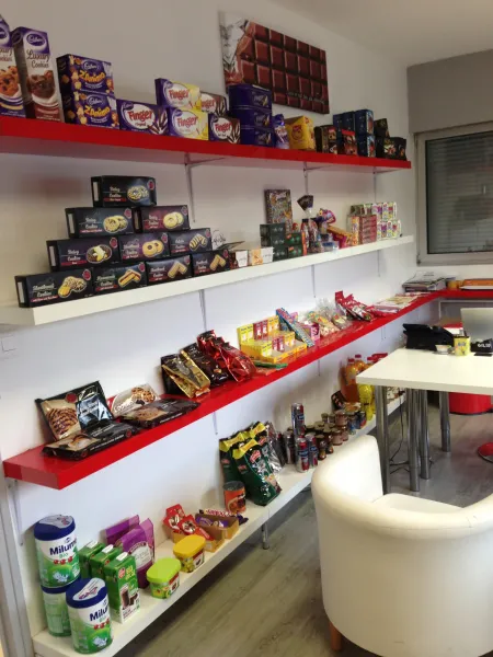 destockage alimentaire et bazar