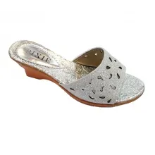 Mules pailletées avec motif perforé