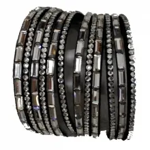 Bracelet double tour serti de strass