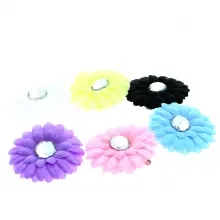 Pince bec pour cheveux avec motif marguerite