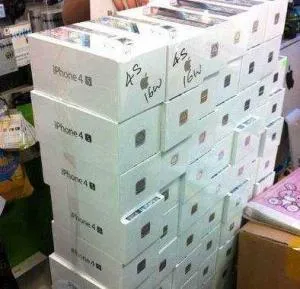 iphone 4s 64go 