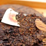 Galette pu-erh cuit du Yunnan Long Bing 357g cuvée spéciale