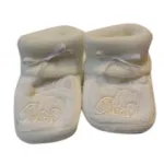 Chaussons ornés de motif brodé