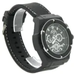Montre homme à quatre compteurs et trois boutons de réglage
