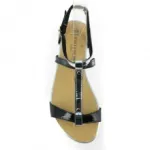 Sandales noires avec brides fines