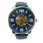 Montre bracelet avec cadran transparent