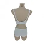 Ensemble lingerie décoré de dentelle avec soutien-gorge à bonnet E et culotte