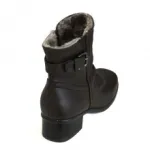 Jolies bottines fourrées avec bout carré