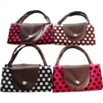 Sac shopping à pois avec rabat à bouton pression