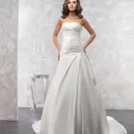 GRAND DESTOCKAGE COLLECTION ROBES DE MARIEE NEUVES