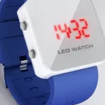 Montre led miroir