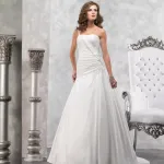 VENDS LOT SUPERBE ROBES DE MARIEE NEUVES